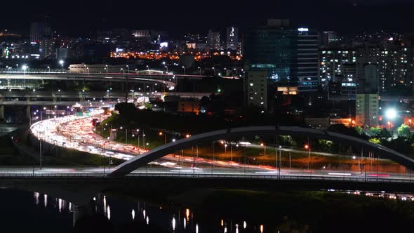 Seoul Night Road Traffic