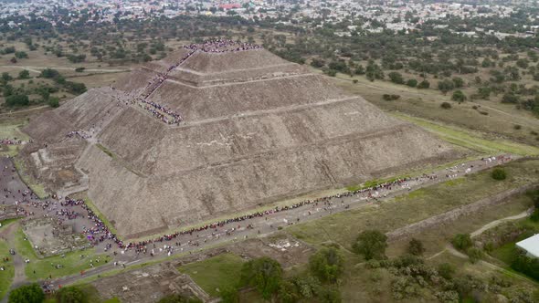 AERIAL: Teotihuacan, Mexico, Pyramids (Flying Around)