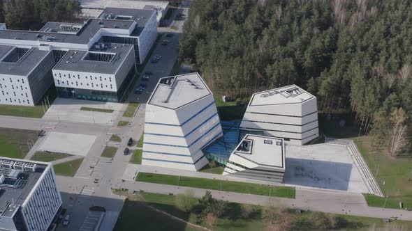 Modern Building Science Center