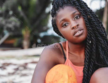 Charming beautiful young african american woman / Photodune, Misc