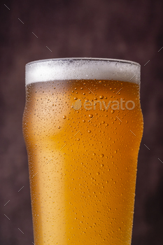 Cold beer in a glass / Photodune, Misc