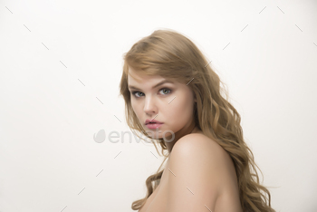 Pretty woman portrait / Photodune, Misc