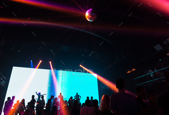 People dancing in club / Photodune, Misc