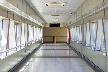 駅への空の廊下廊下 / Photodune, Misc