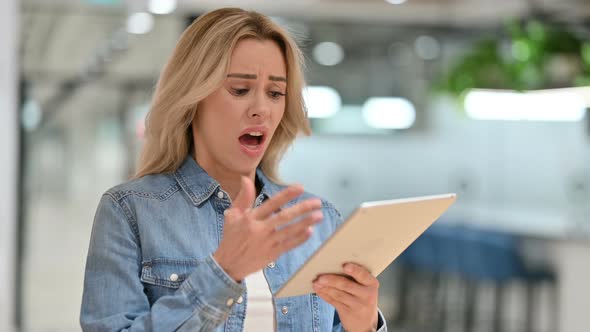 Casual Woman Having Loss on Tablet, Failure 