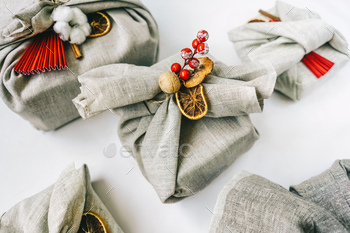 Zero waste Christmas, Furoshiki gifts from linen. / Photodune, Misc