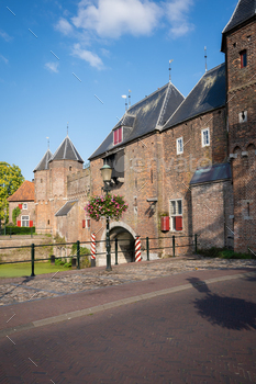 Side view of the Koppelpoort (Eemhaven) in Amersfoort, The Netherlands, historical building / Photodune, Misc