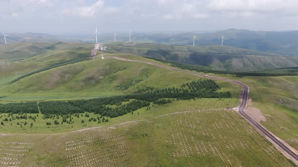 Grassland vegetation and wind power generation in Inner Mongolia