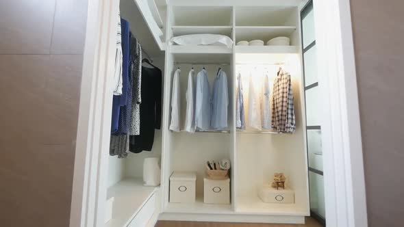 Minimalistic Walk-In Closet Idea Walkthrough