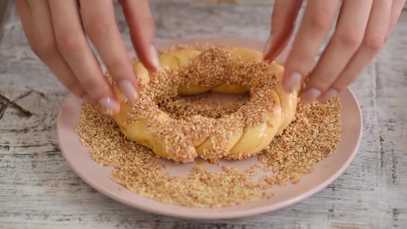 Making Simit Turkish Bagel at Home