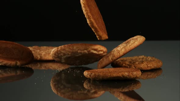 Cookies falling and bouncing in ultra slow motion 1500fps - reflective surface - COOKIES PHANTOM 