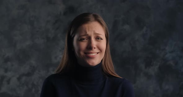 Woman Smiles Sarcastically and Condescendingly  60p Prores