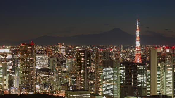 Time Lapse of the amazing Tokyo skyline at night