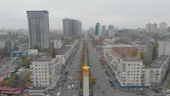 Victory Square Monument