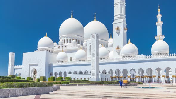 Sheikh Zayed Grand Mosque Timelapse in Abu Dhabi the Capital City of United Arab Emirates