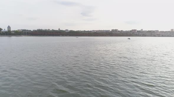 Aerial view of boats racing