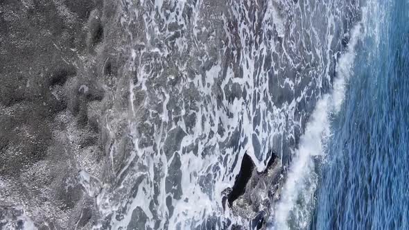 Vertical Video Sea Near the Coast  Closeup of the Coastal Seascape