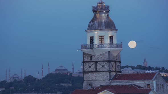 Maiden Tower's Moonset