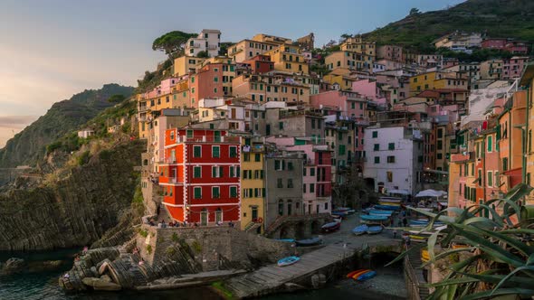 Sunset Time Lapse Cinque Terre Riomaggiore , Italy