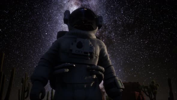 Astronaut and Star Milky Way Formation in Death Valley alt