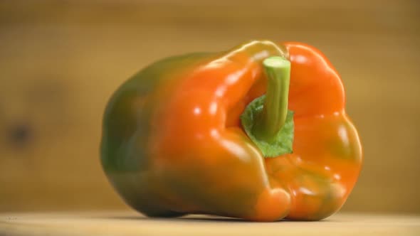 Green Pepper Spins on a Tray