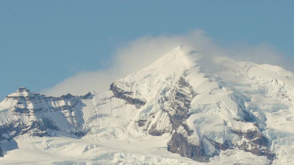 HD Timelapse of Snowy Mountain