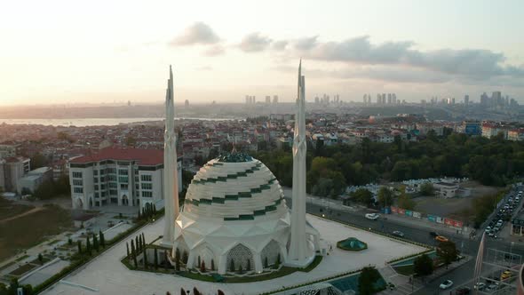 Futuristic Mosque in Beautiful Sunset in Istanbul, Modern Looking Temple at Sunset with Cityscape