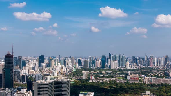 Bangkok business district city center above Asok area, zoom out – Time Lapse