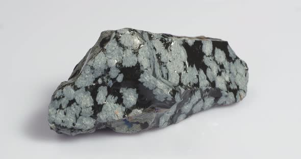 Mineral Snow Obsidian