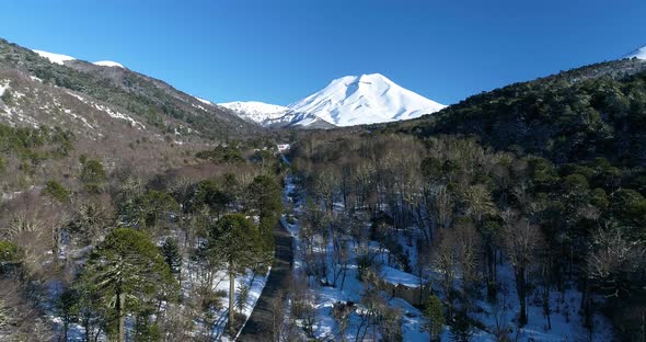 Chile Andes Blue Skies Titling Background Lonquimay Volcano Snowy Peak