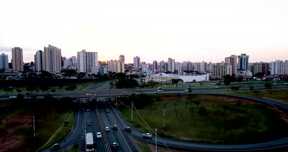 Bauru city aerial shot avenue Nações Unidas.