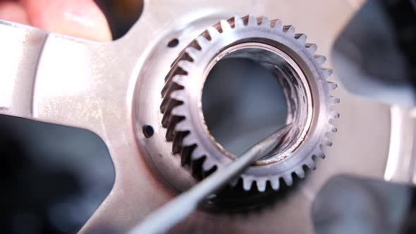 automatic transmission repair metal gear