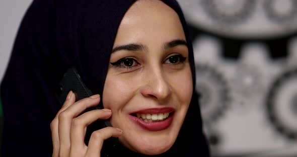 Muslim Talking Smartphone