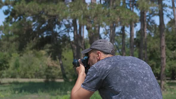 The photographer focuses. 