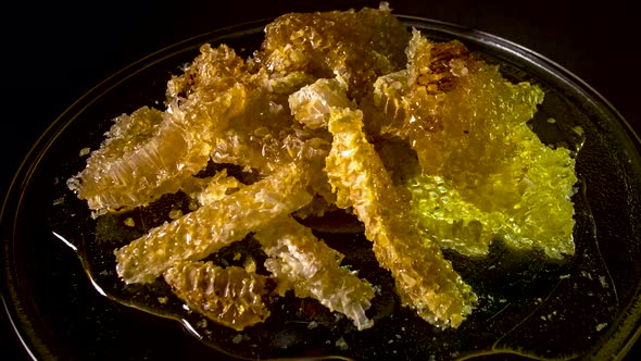 Honeycombs Rotate on a Glass Dish