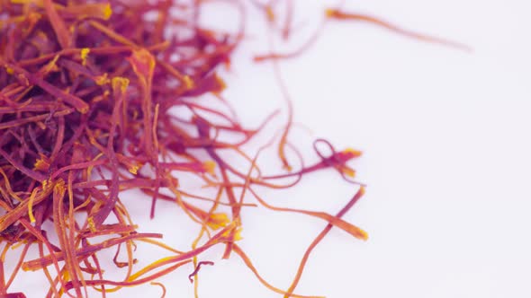 Dried Saffron Strands 