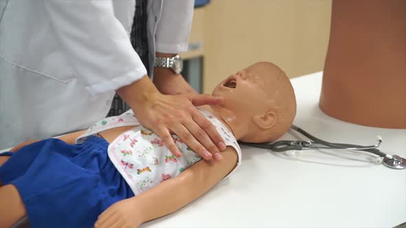First Aid Training Healthy 4K