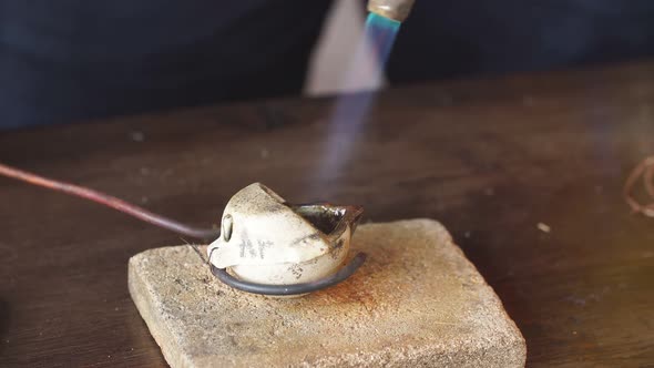 Jewellery Creation, Man Making Material for Jewellery