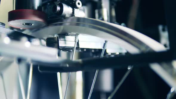 Bicycle Spokes Are Getting Regulated By a Factory Mechanism