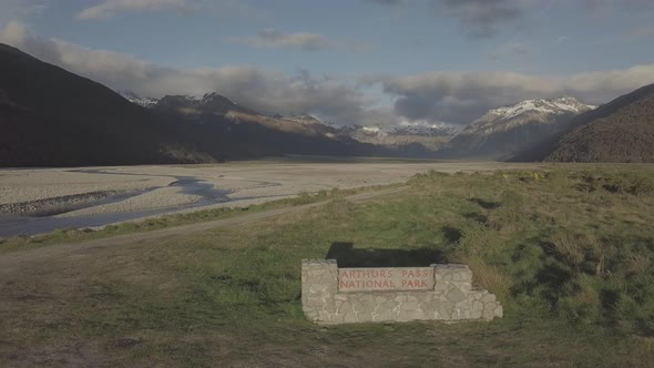 Arthur’s Pass entrance