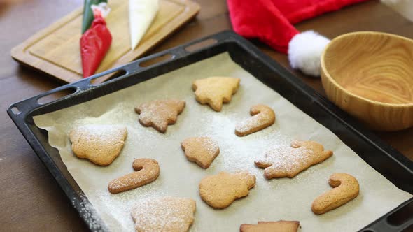 Hand Decorating Gingerbread Cookies White Sugar Powder Christmas Tradition Food