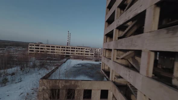 FPV Drone Flies Along an Abandoned Building