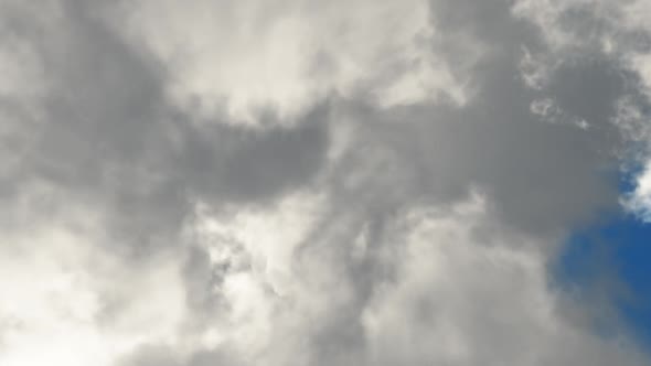 Flight Through In The Cloud 02 HD alt