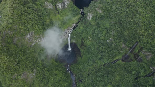 Aerial view of Cascada de L'arc en Ciel, Reunion.