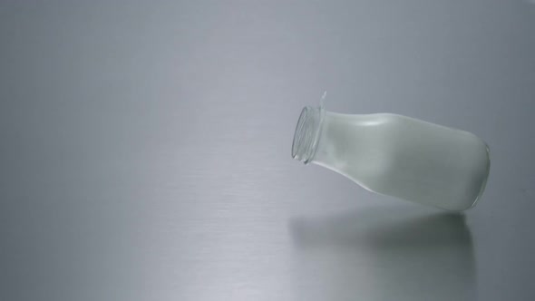 Dropping milk bottle, Slow Motion