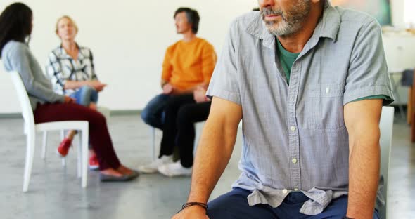 Man sitting in health center 4k