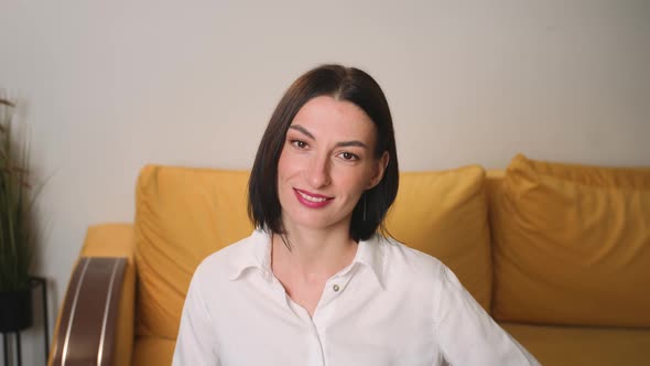 Portrait of Confident Smiling Young Attractive Businesswoman Looking at Camera Successful Beautiful