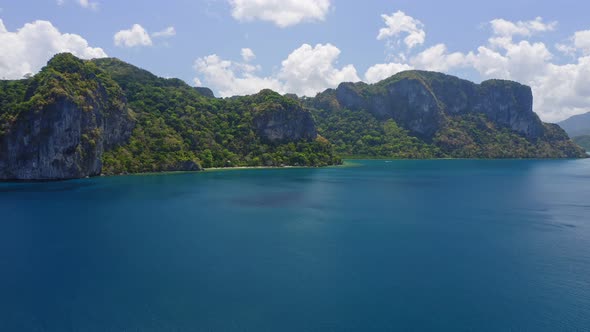 Aerial Approaching Fly Towards Lagen Island