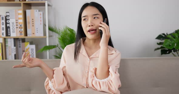 woman talking mobile phone