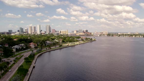 Aerial Video Hyde Park Tampa Approaching Downtown City And Bay